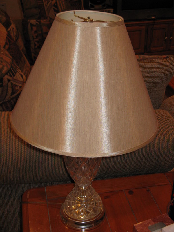 Glass lamp with shade