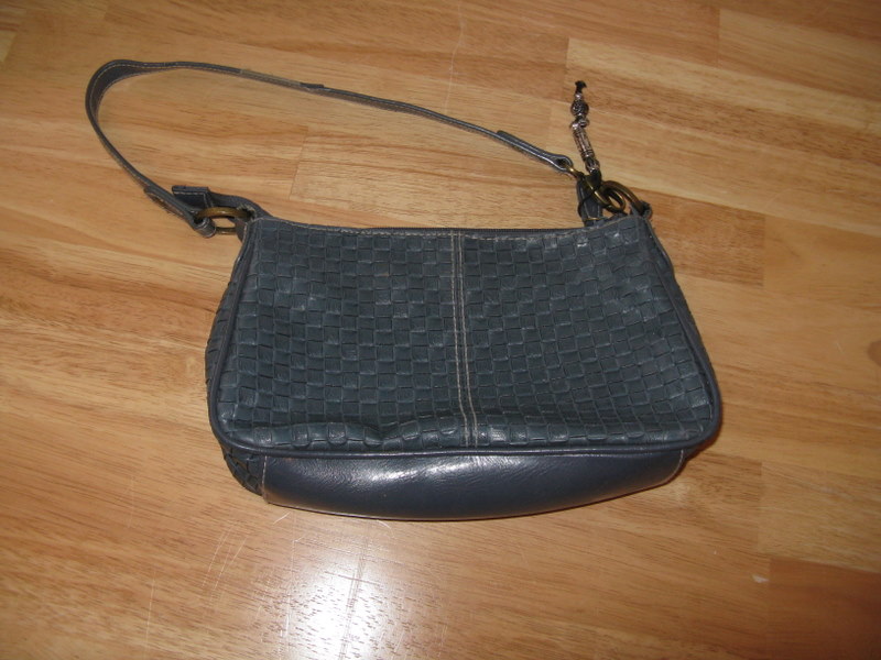 Women\'s small blue handbag