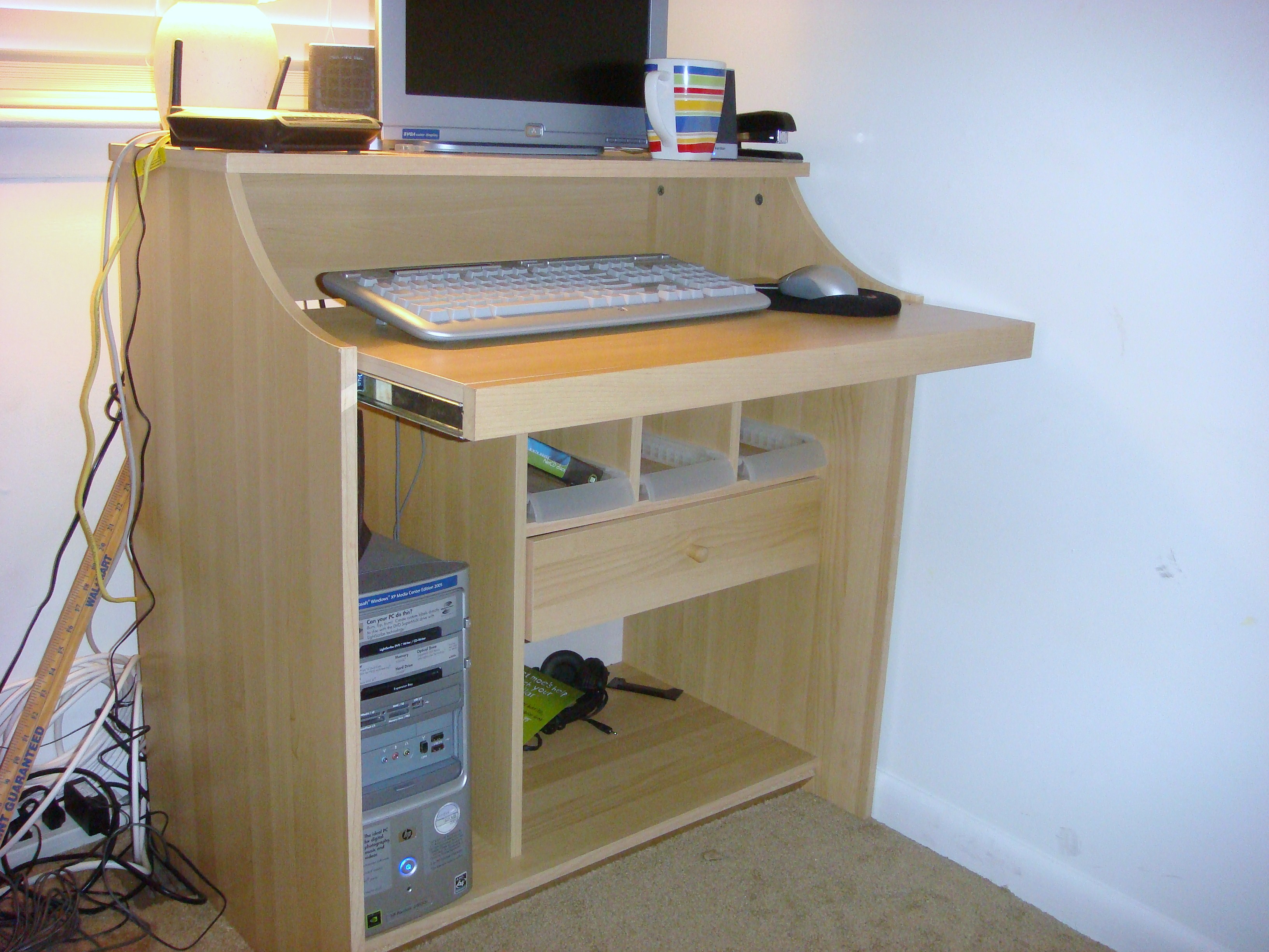 Oak wood computer desk