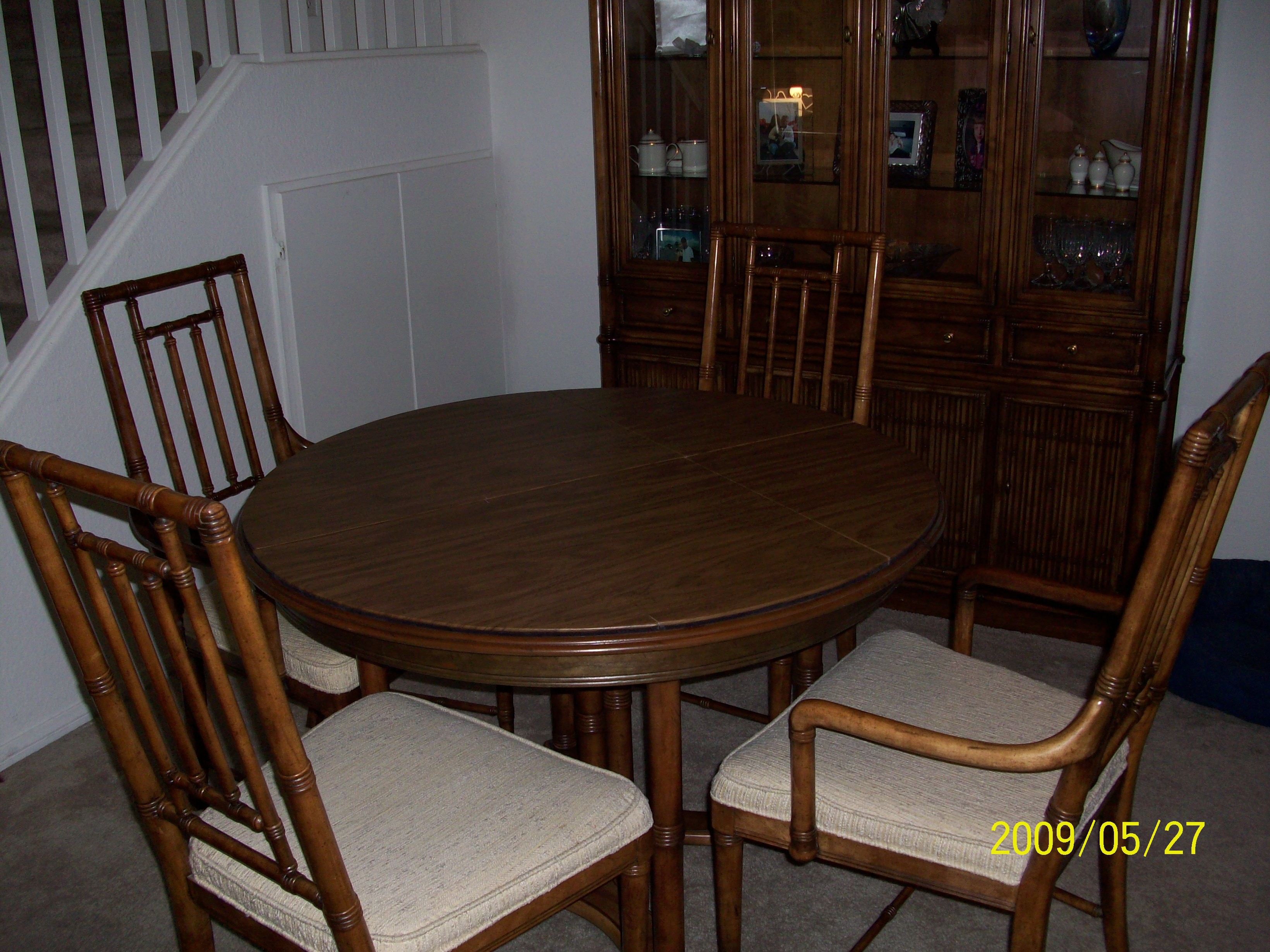 contemporary asian style dining room table w/2 leafs and 6 chairs