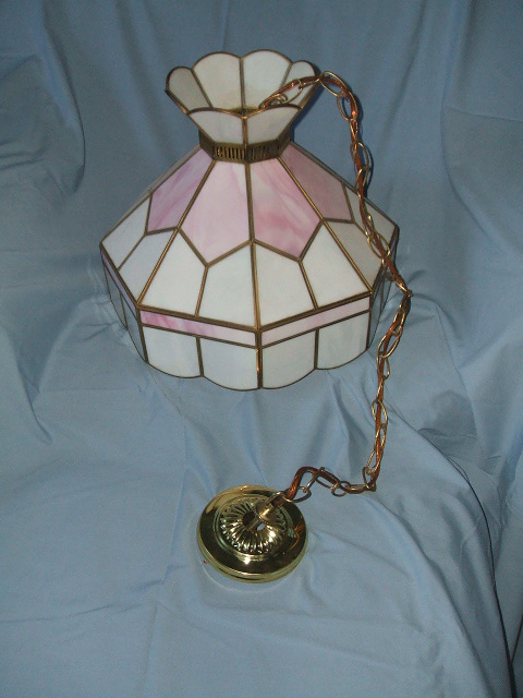 White & Pink Tiffany Style Pendant Lamp