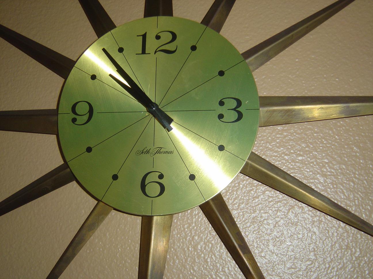 Mid Century Seth Thomas Wall Clock Starglo