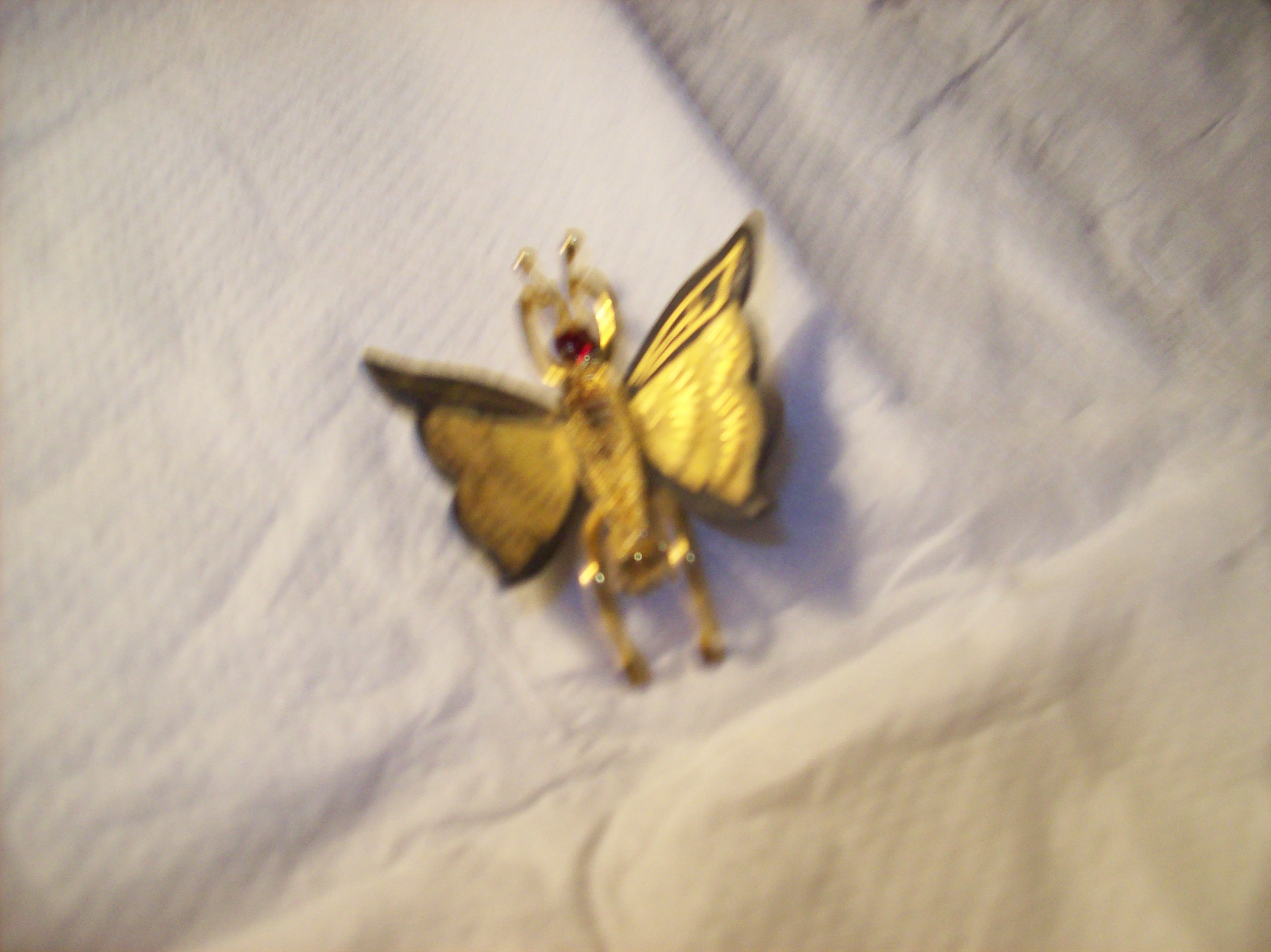 Butterfly Pin w/Emerald Color Stone