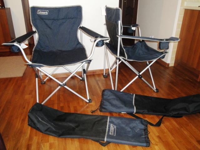 Coleman Deluxe Folding Chairs - Dark Blue (4 available)