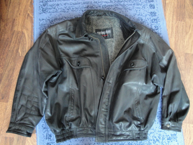 Mens Black Leather Jacket (size 56) XL