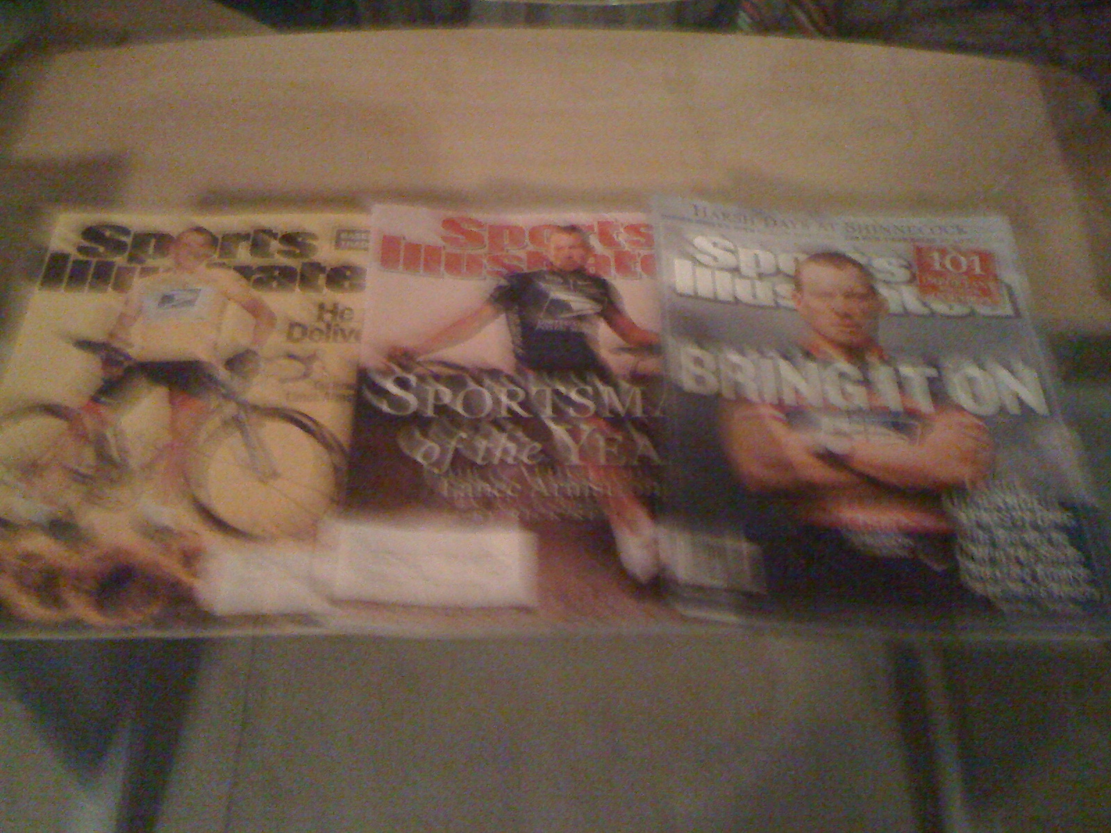 Sports Illustrated w/ covers of Michael Jordan, Tiger Woods, more