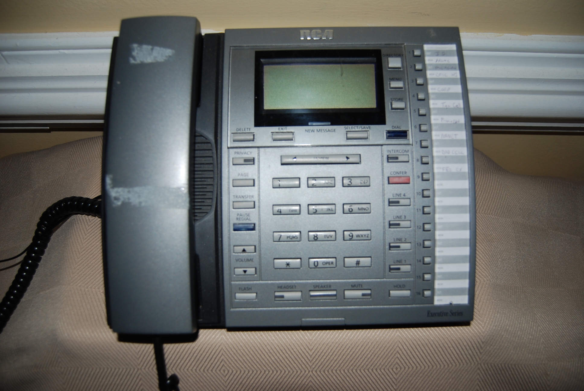 RCA 4 Line Office Phone - Executive Series