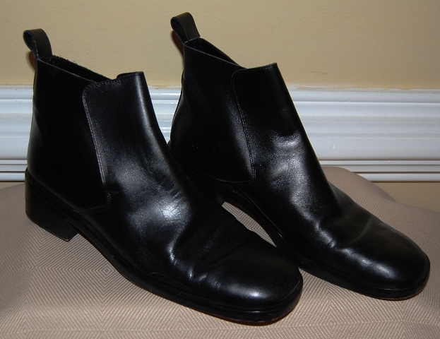Women\'s Gucci Ankle Boots - Black Leather - Size 8