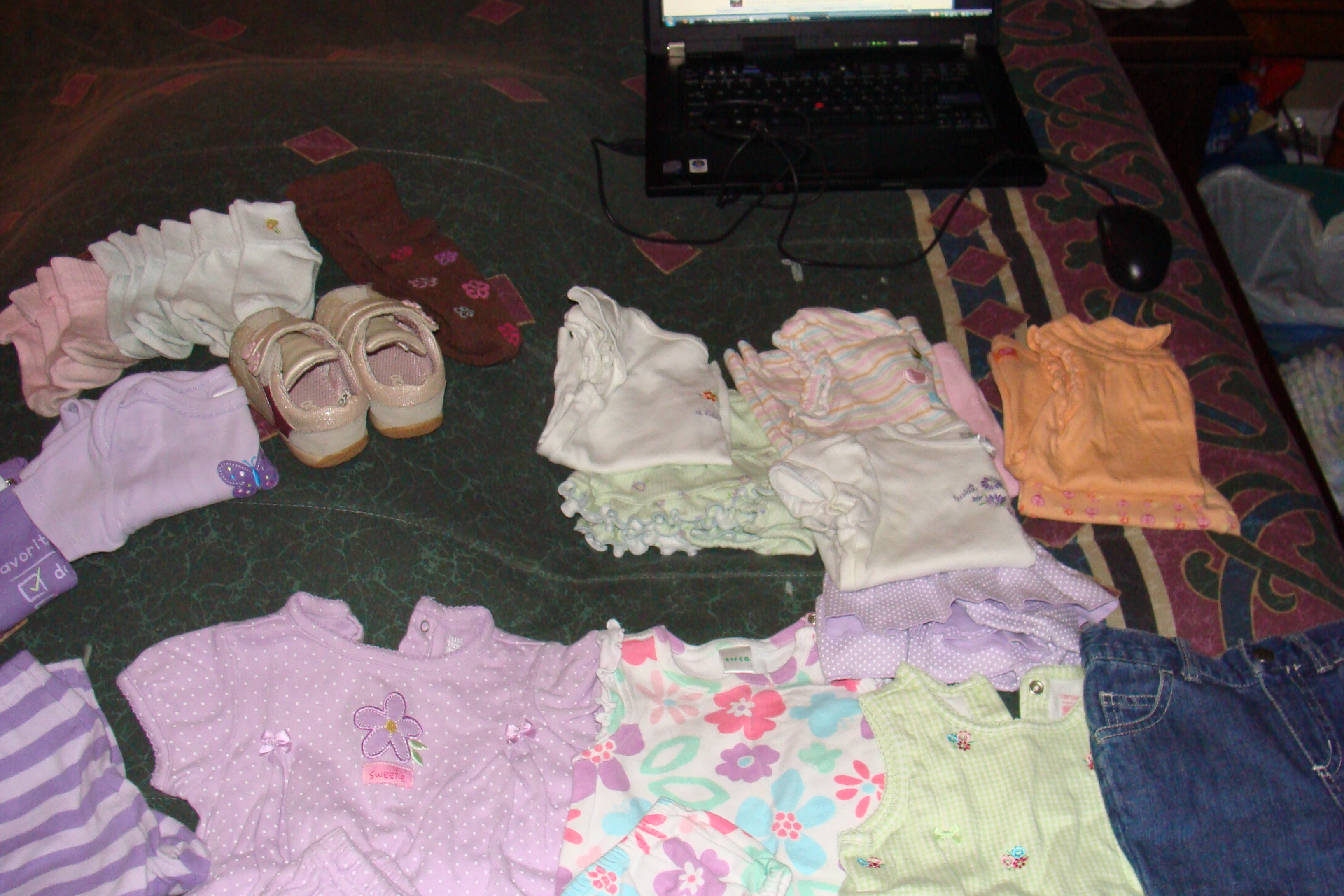 Baby Girl\'s Clothing Lot Size 9 Months