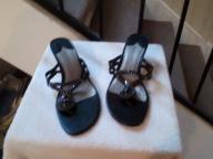 Daisy Fuentes sandals size 8m black