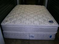 Queen size pillow top Serta Perfect Sleeper mattress & box spring