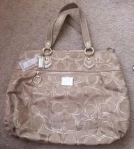 Coach Poppy Large Tote - Gold/Beige