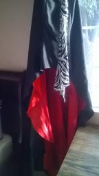 StrapelessBlack and White with Red Pagent/Promdress Size 0 Petite