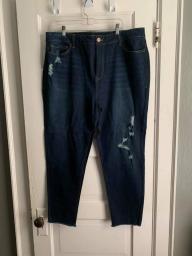 Forever 21 Distressed Skinny Jeans- NEVER WORN